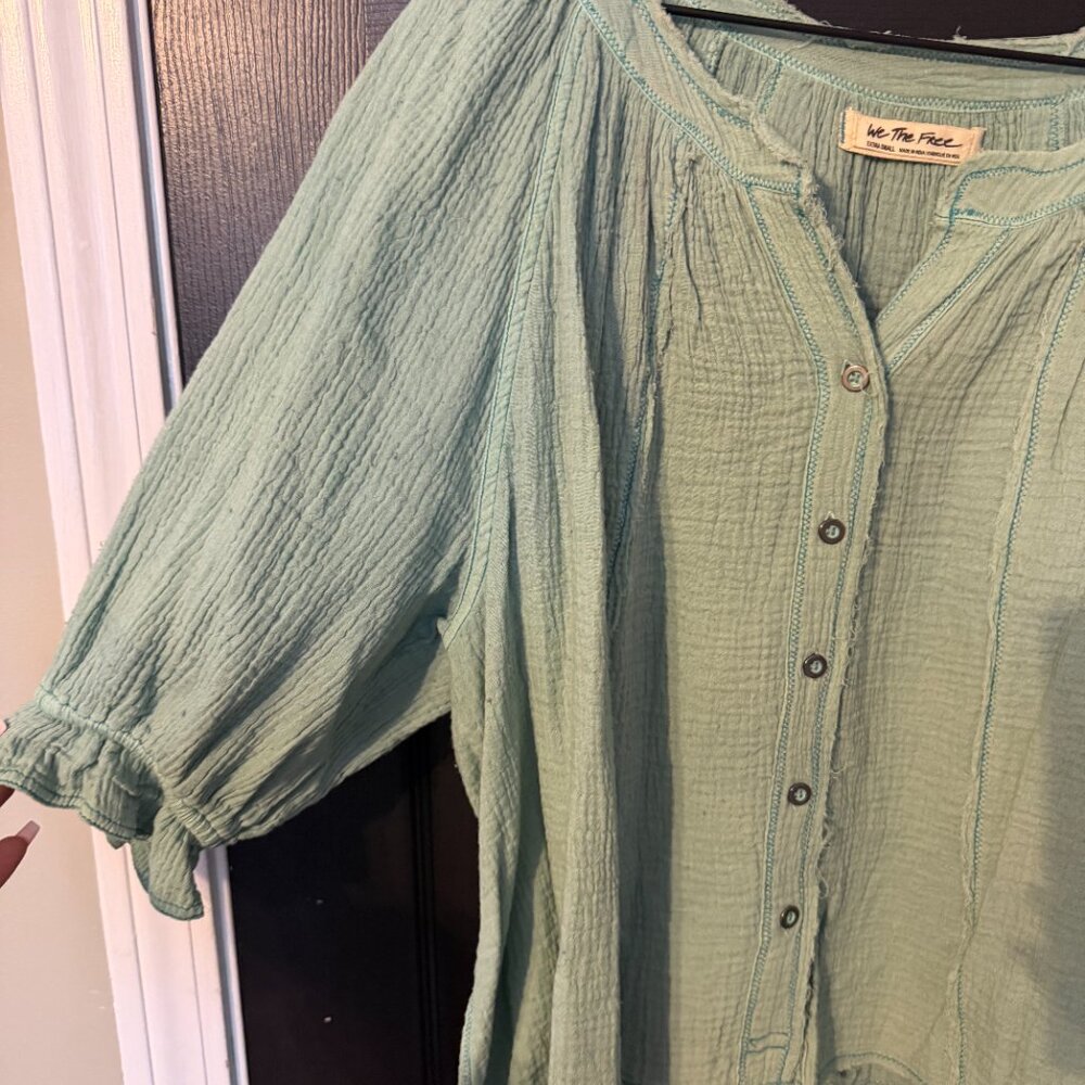 We the Free Lightweight Button Down Blouse Mint Light Green Extra Small - Picture 2 of 5